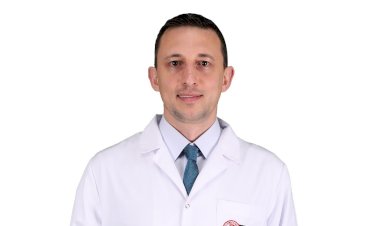 CEP TELEFONU VE BİLGİSAYAR BOYUN DÜZLEŞMESİNE NEDEN OLUYOR