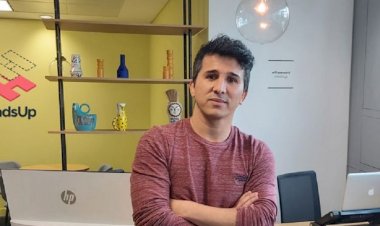 HadsUp Londra’da 65 reklam noktası ile yolculuğuna başladı