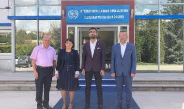 TOPLU SÖZLEŞMEDE ÖTELENEN SENDİKALAR BİRLEŞTİ