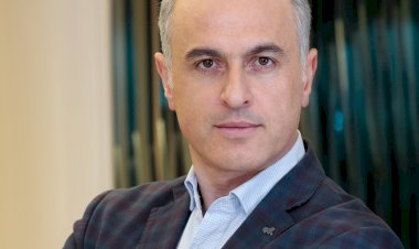 Cep Telefonunun Yanlış Kullanımı Boyun Ağrısı Sebebi