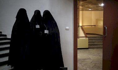 Taliban'ın atadığı rektör, kadın hoca ve öğrencilerin üniversiteye girişini yasakladı