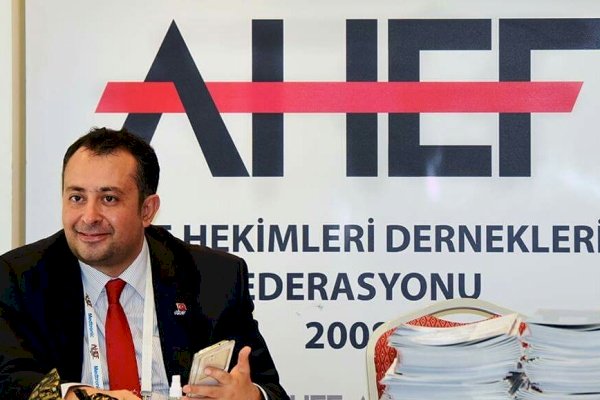AİLE HEKİMLERİNİN EK ÖDEME TEPKİSİ: VERİLEN SÖZ YİNE TUTULMADI