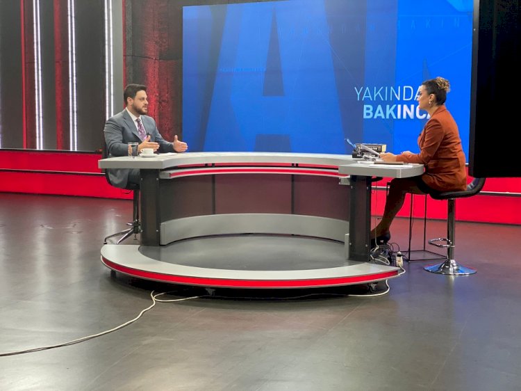 Geldiğimiz nokta çocuk kurdeleyi erken kesti diye başına vurmak