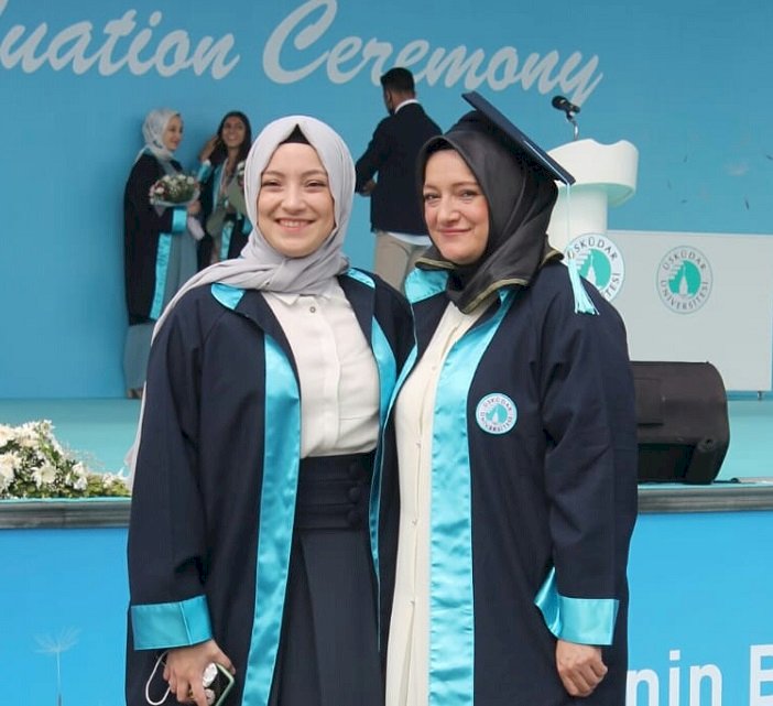 Anne Kızın Ortak Mezuniyet Heyecanı