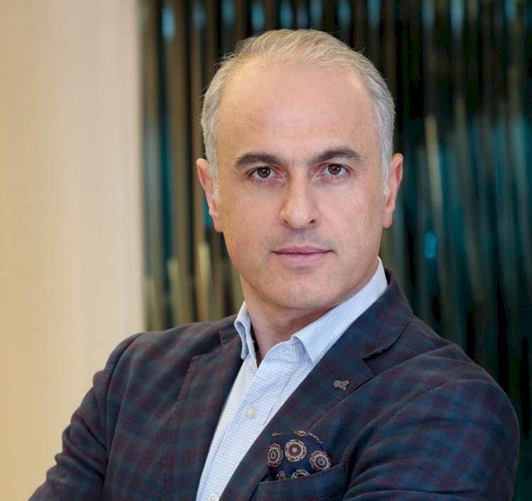 Cep Telefonunun Yanlış Kullanımı Boyun Ağrısı Sebebi