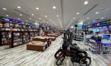 D&R’ın İstinyePark İzmir’deki yeni mağazası İclal Aydın’ın imza günü ile açılış yapıyor