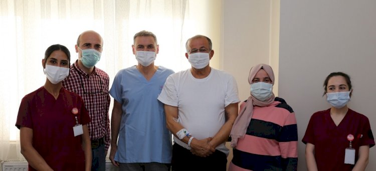 Diş tedavisi için geldiği memleketinde aort damarı değiştirildi