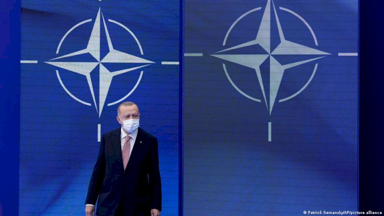 Türkiye jeopolitik kimlik arayışında çıkmazda mı?