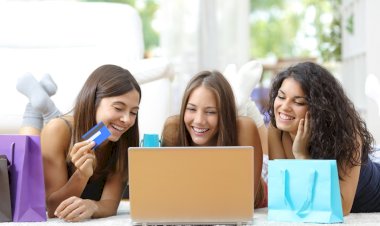 Türkiye, E-Ticaret'e Katılımda Dünya İkincisi