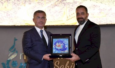 MUSTAFA CEMİL EFE’NİN CEVHER HÜSN-İ HAT SERGİSİ ÜSKÜDAR’DA BAŞLADI