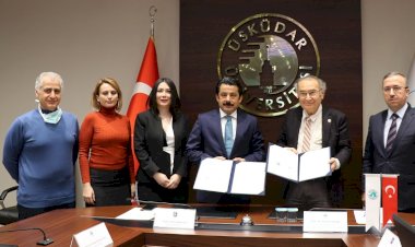 Prof. Dr. Nevzat Tarhan: “Gençler sosyal medyada belirleyici olmayı öğrenmeli”