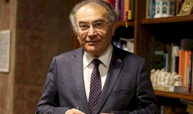 Prof. Dr. Nevzat Tarhan: “Çocuk sevgi ve güven gıdasını alamazsa travmalar içinde büyür”