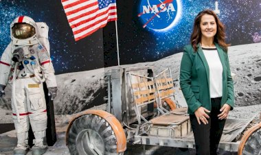 NASA Uzay Sergisi kapılarını açtı