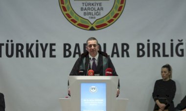 TBB’nin yeni Başkanı Erinç Sağkan, görevi devraldı; törene Feyzioğlu katılmadı