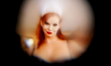 Videoları porno sitelerinde yayınlanan kadınlar, tazminat ve telif haklarını kazandı