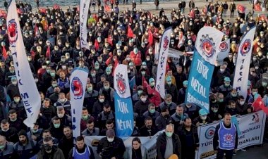 Türk Metal işçileri İzmir’de miting yaptı: Onurumuzu çiğnetmeyiz