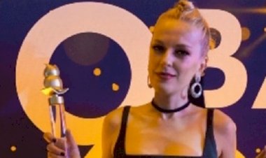 Ebru Ceylan 2021 Baykuş Ödülleri’nde İki Ayrı Kategoride Altın Baykuş Ödülü Aldı