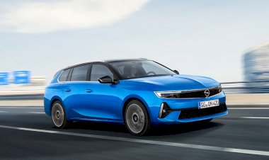 İşte Yeni Opel Astra Sports Tourer!