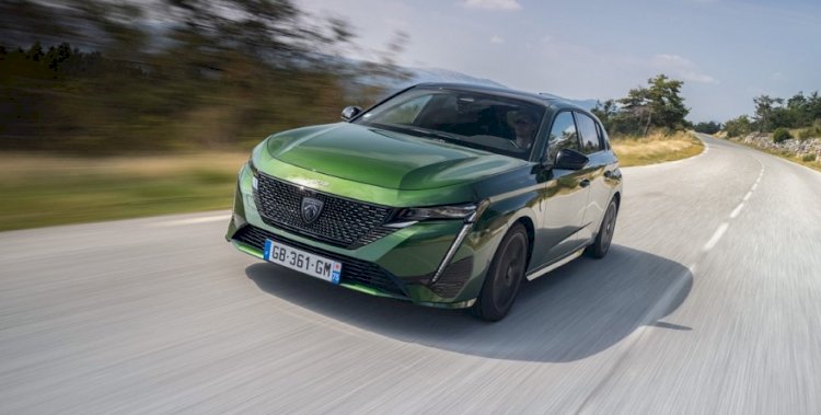 2022 YILIN OTOMOBİLİ FİNALİSTİ: YENİ PEUGEOT 308