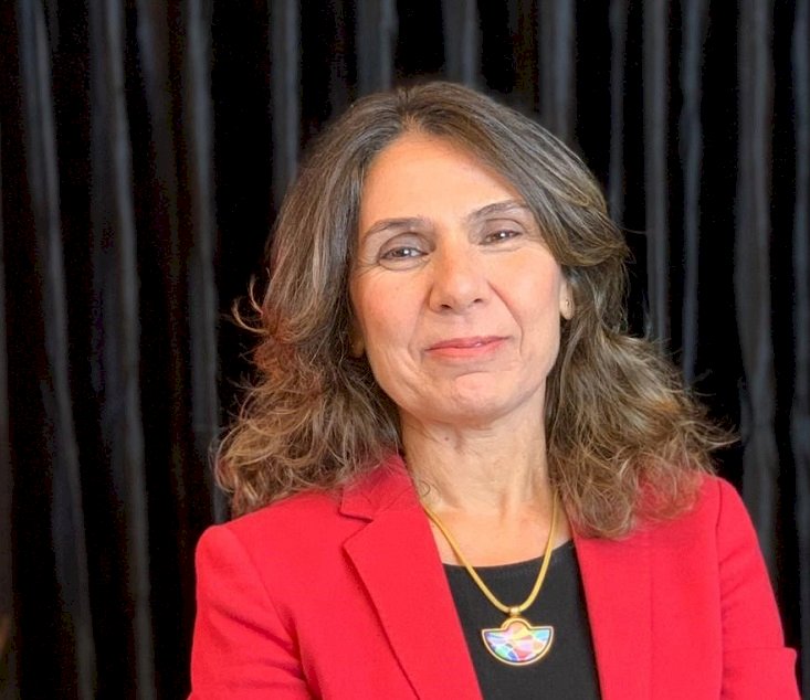 Prof. Dr. Feza Orhan: "Öğretmen her zaman teknolojiden daha önemlidir"