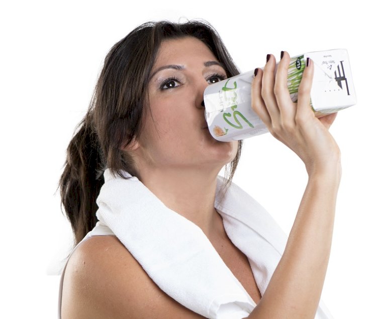 Spordan sonra en az 500 ml süt içilmeli
