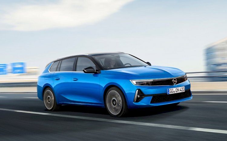 İşte Yeni Opel Astra Sports Tourer!