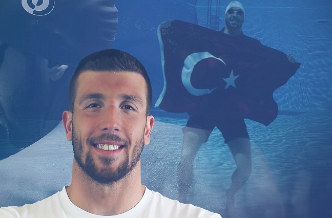 Milli yüzücü Emre Sakcı’dan dünya rekoru