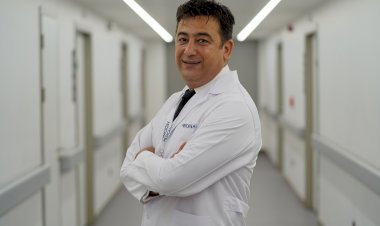 GÖĞÜS AĞRILARI HER 3 KADINDAN 1'İNDE GÖRÜLÜYOR