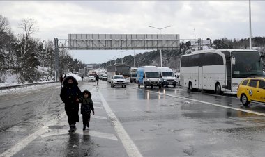 Trakya ve Anadolu'dan İstanbul'a araç girişi başladı