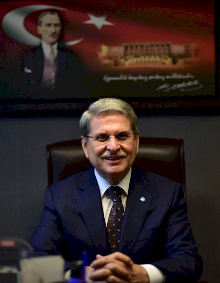 HEKİMLERİN HAK ETTİKLERİNİ VERECEK MİSİNİZ?