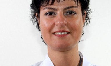 ERİŞKİNLERDE SİGARA KULLANIMI ERGENLİK DÖNEMİ İLE İLİŞKİLİ