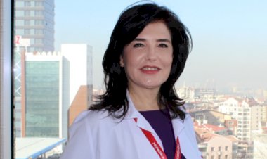 Hamilelik ve Ergenlikte Deri Çatlaklarına Dikkat!