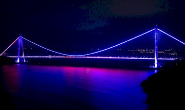 İstanbul'un Köprüleri Epilepsi İçin Mor Işık Yaktı