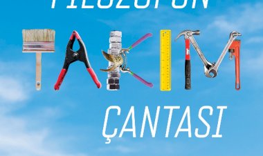 Yeni Çıkan Kitabımız: Filozofun Takım Çantası raflarda! /