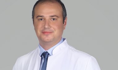 Kalça ekleminde kireçlenme hareket kısıtlılığına yol açabilir