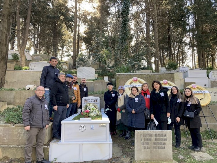 Türk Eğitim Vakfı, Usta Oyuncu Zehra Macide Tanır’ı Kabri Başında Andı