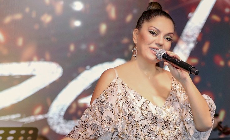 DEDEMAN’DA İZEL RÜZGARI ESTİ
