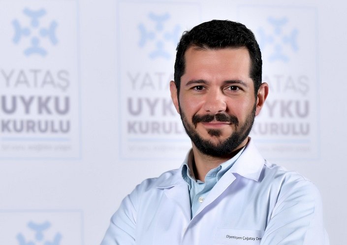 Uykusuzluğunuzun Nedeni Yedikleriniz Olabilir