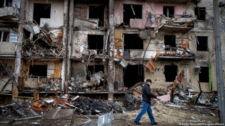 +++Canlı Anlatım: Kiev'de sirenler çalıyor