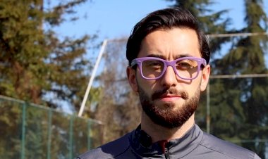 Trabzonsporlu Futbolcular Mor Gözlüklerle Epilepsi İçin Baktı