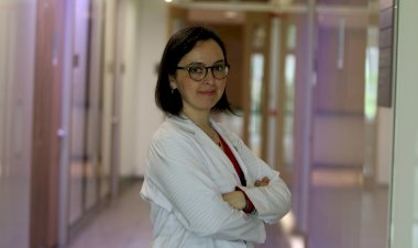Kadınlar vedalı ve yaslı döngüler yaşıyor