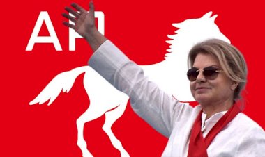 Çiller’den AP’nin başına geçmek için teklif: Himayesinde çalışmamızı istedi