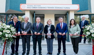 Hacı Ömer Sabancı Teknik Öğrenci Yurdu’nun Açılışını Gerçekleştirdi