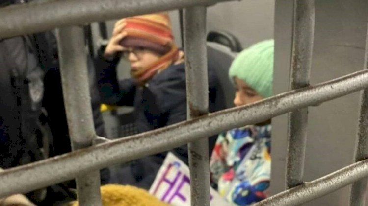 Rusya’da savaş karşıtı anne ve çocuklar gözaltına alındı