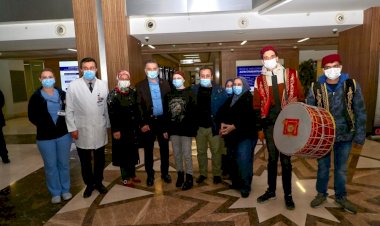 Hastanede Ramazan Davulu Sürprizi