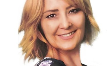 BİLGE UZUN,  “EN UZUN YOLLAR TEK ADIMLA BAŞLAR” KİTABIYLA