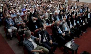 Altay’ın olaylı kongresi ertelendi
