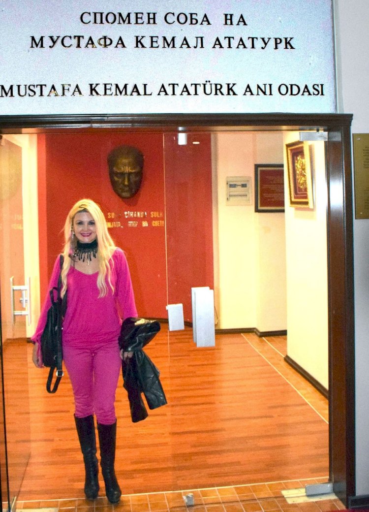 Geçmişe karışmış bir devrim hikâyesi