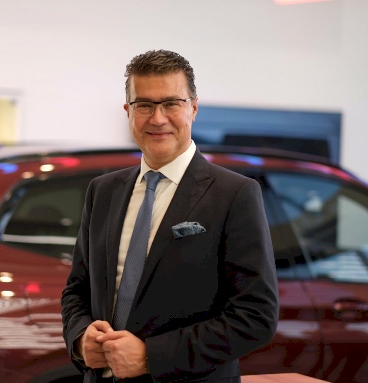 BMW Elektriğin Öncüleri Elektriklerini Güneşten Üretecek