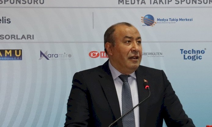 ÖNEMLİ OLAN DİJİTAL ÇAĞDA İNSAN KALABİLMEK!